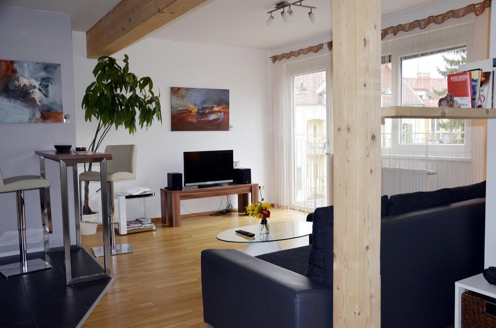 Apartment Mit Grossem Balkon Graz Exterior foto